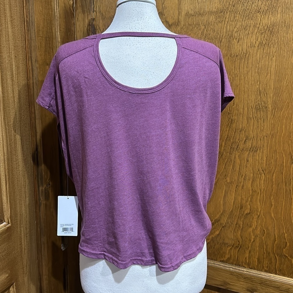Fit Collective High Low Athleisure Top in Tulipwood Size Medium - NWT - Picture 3 of 6